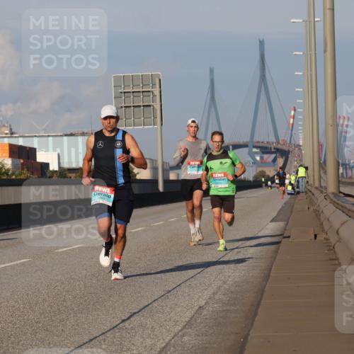 03.10.2025 - Köhlbrandbrückenlauf Luisa Fischer http://msf.ph/oto/8998423 03.10.2025 10:39:13 Position 3  meine-sportfotos.de