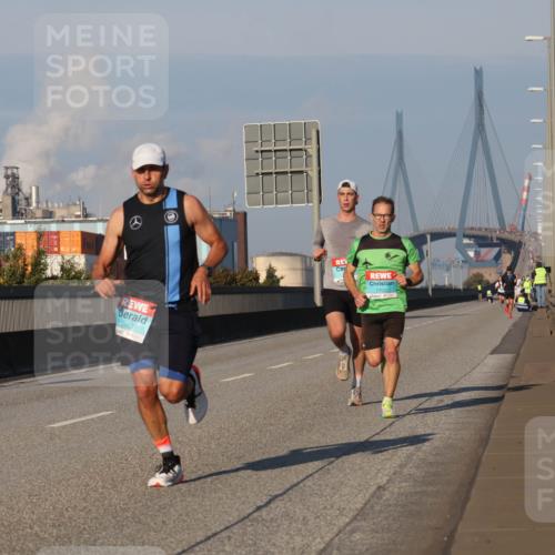 03.10.2025 - Köhlbrandbrückenlauf Luisa Fischer http://msf.ph/oto/8998434 03.10.2025 10:39:14 Position 3 3463 meine-sportfotos.de