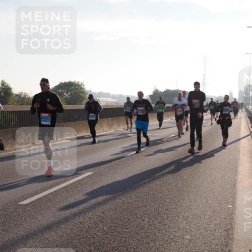 03.10.2025 - Köhlbrandbrückenlauf Fabian Wolf http://msf.ph/oto/8998469 03.10.2025 09:15:50 Position 3 19 meine-sportfotos.de