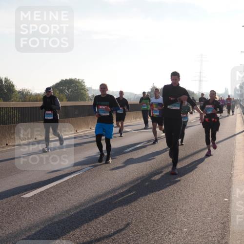 03.10.2025 - Köhlbrandbrückenlauf Fabian Wolf http://msf.ph/oto/8998506 03.10.2025 09:15:51 Position 3 3156 meine-sportfotos.de