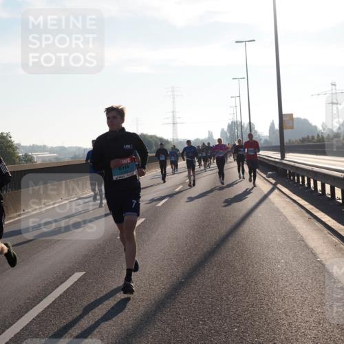 03.10.2025 - Köhlbrandbrückenlauf Fabian Wolf http://msf.ph/oto/8998576 03.10.2025 09:15:56 Position 3  meine-sportfotos.de