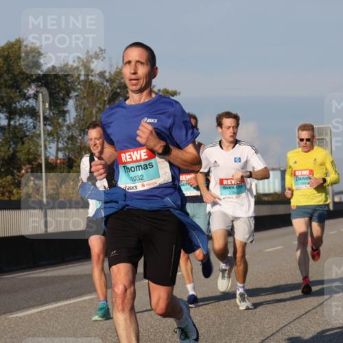 03.10.2025 - Köhlbrandbrückenlauf Luisa Fischer http://msf.ph/oto/8998624 03.10.2025 10:39:54 Position 3 1032, 1017, 3154, 1044 meine-sportfotos.de