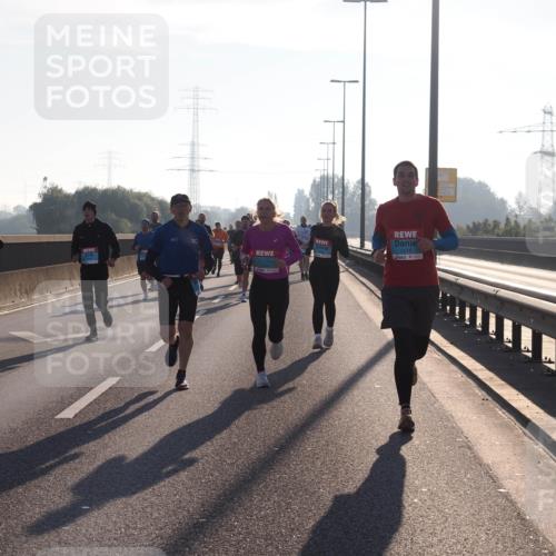 03.10.2025 - Köhlbrandbrückenlauf Fabian Wolf http://msf.ph/oto/8998626 03.10.2025 09:16:00 Position 3 3518 meine-sportfotos.de