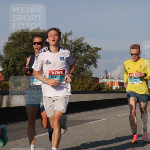 03.10.2025 - Köhlbrandbrückenlauf Luisa Fischer http://msf.ph/oto/8998635 03.10.2025 10:39:56 Position 3 3153, 1017, 4, 1044 meine-sportfotos.de