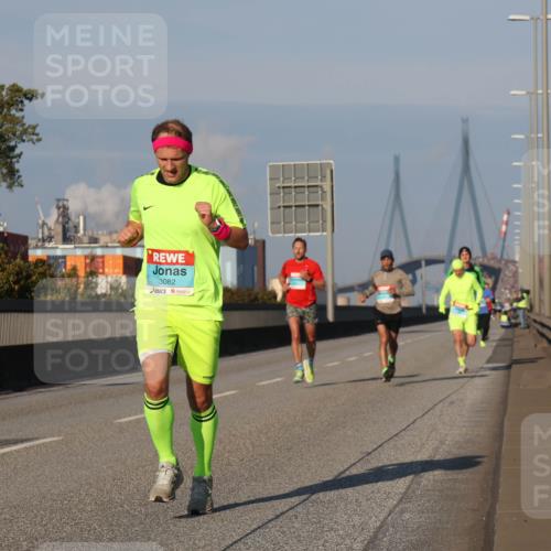 03.10.2025 - Köhlbrandbrückenlauf Luisa Fischer http://msf.ph/oto/8998697 03.10.2025 10:40:01 Position 3 3082 meine-sportfotos.de