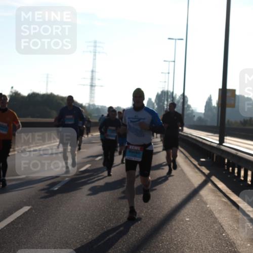 03.10.2025 - Köhlbrandbrückenlauf Fabian Wolf http://msf.ph/oto/8998739 03.10.2025 09:16:09 Position 3 68 meine-sportfotos.de