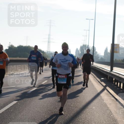 03.10.2025 - Köhlbrandbrückenlauf Fabian Wolf http://msf.ph/oto/8998754 03.10.2025 09:16:09 Position 3 41, 1116 meine-sportfotos.de