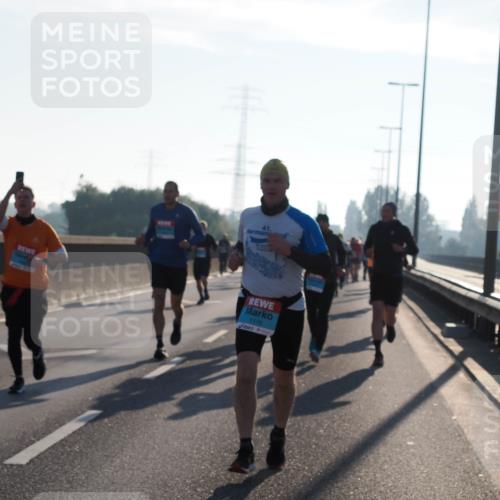 03.10.2025 - Köhlbrandbrückenlauf Fabian Wolf http://msf.ph/oto/8998758 03.10.2025 09:16:09 Position 3 41, 1116 meine-sportfotos.de