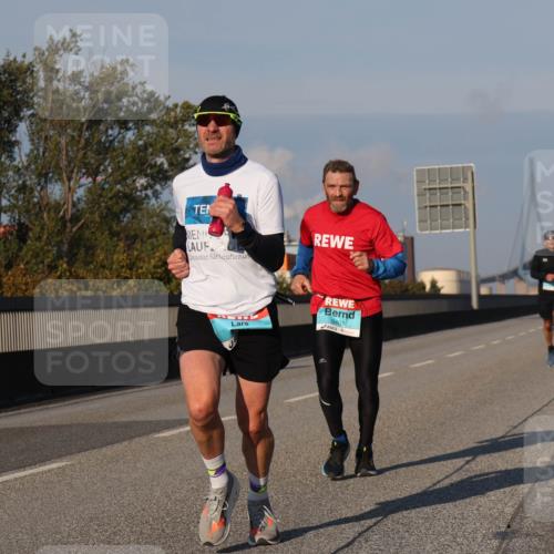 03.10.2025 - Köhlbrandbrückenlauf Luisa Fischer http://msf.ph/oto/8998871 03.10.2025 10:40:18 Position 3 3401 meine-sportfotos.de