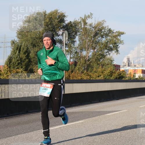 03.10.2025 - Köhlbrandbrückenlauf Luisa Fischer http://msf.ph/oto/8999038 03.10.2025 10:40:34 Position 3 1187, 1026 meine-sportfotos.de