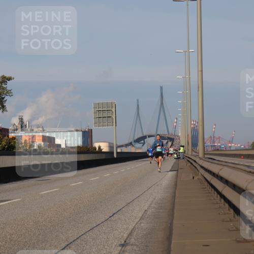 03.10.2025 - Köhlbrandbrückenlauf Luisa Fischer http://msf.ph/oto/8999083 03.10.2025 10:40:37 Position 3  meine-sportfotos.de