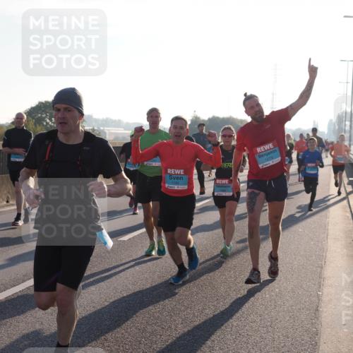 03.10.2025 - Köhlbrandbrückenlauf Fabian Wolf http://msf.ph/oto/8999095 03.10.2025 09:16:25 Position 3 1165, 1273 meine-sportfotos.de