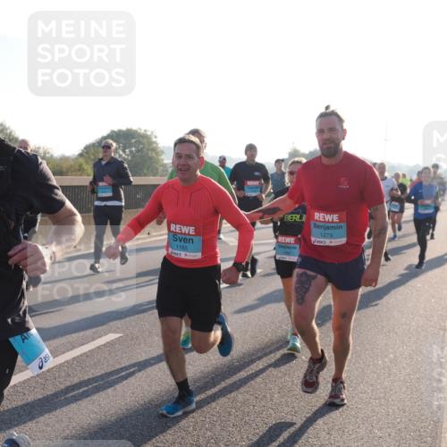 03.10.2025 - Köhlbrandbrückenlauf Fabian Wolf http://msf.ph/oto/8999118 03.10.2025 09:16:25 Position 3 1165, 1273, 1092 meine-sportfotos.de