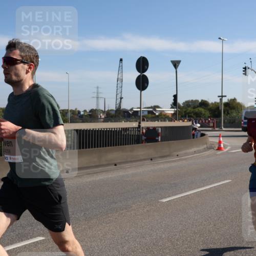 03.10.2025 - Köhlbrandbrückenlauf Julia Fischer http://msf.ph/oto/8999132 03.10.2025 12:11:09 Position 3 4058, 6422 meine-sportfotos.de