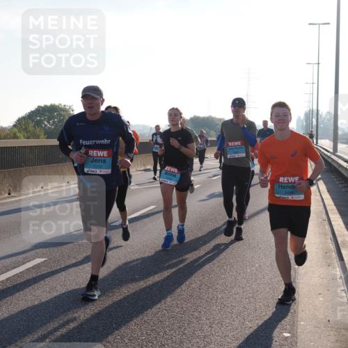 03.10.2025 - Köhlbrandbrückenlauf Fabian Wolf http://msf.ph/oto/8999174 03.10.2025 09:16:30 Position 3 1250, 1242, 1245, 3496 meine-sportfotos.de