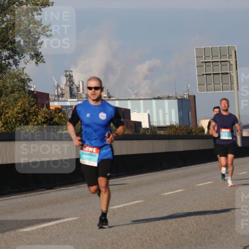 03.10.2025 - Köhlbrandbrückenlauf Luisa Fischer http://msf.ph/oto/8999278 03.10.2025 10:40:54 Position 3 2937 meine-sportfotos.de