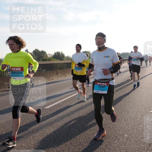 03.10.2025 - Köhlbrandbrückenlauf Fabian Wolf http://msf.ph/oto/8999393 03.10.2025 09:16:38 Position 3 1312, 3344 meine-sportfotos.de