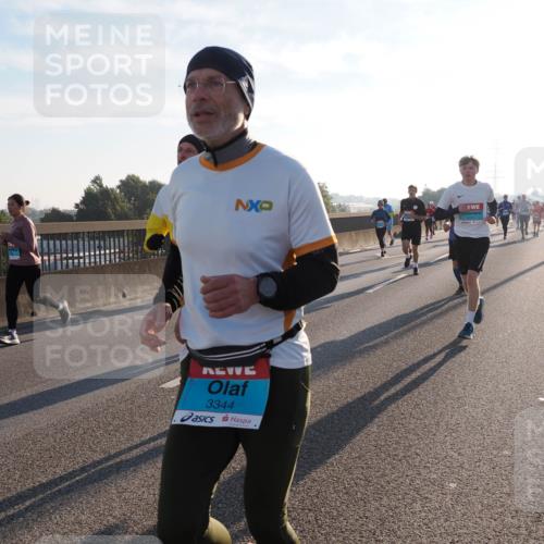 03.10.2025 - Köhlbrandbrückenlauf Fabian Wolf http://msf.ph/oto/8999412 03.10.2025 09:16:38 Position 3 3344 meine-sportfotos.de