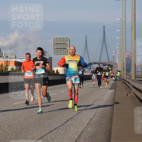 03.10.2025 - Köhlbrandbrückenlauf Luisa Fischer http://msf.ph/oto/8999447 03.10.2025 10:41:06 Position 3 3299, 3008 meine-sportfotos.de