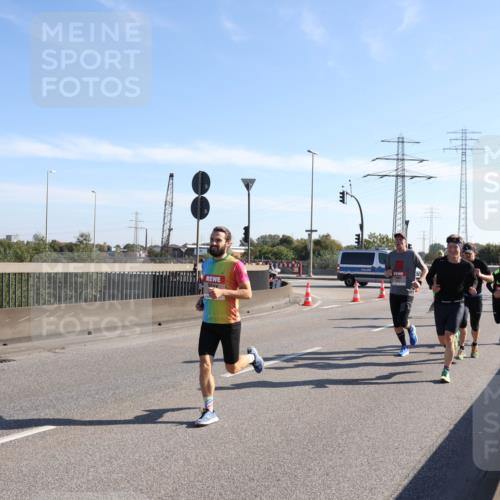 03.10.2025 - Köhlbrandbrückenlauf Julia Fischer http://msf.ph/oto/8999503 03.10.2025 12:12:50 Position 3  meine-sportfotos.de