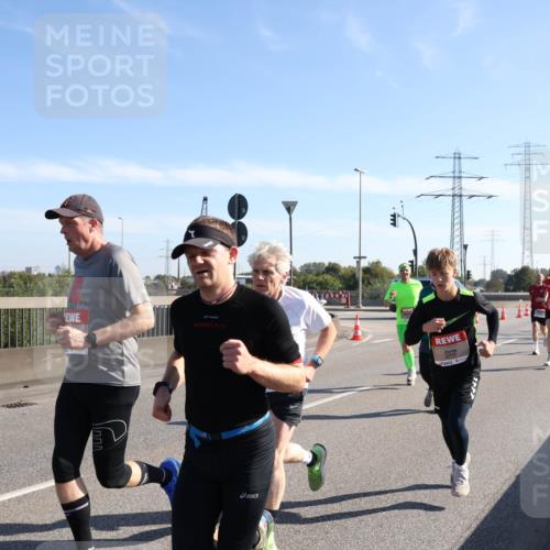 03.10.2025 - Köhlbrandbrückenlauf Julia Fischer http://msf.ph/oto/8999515 03.10.2025 12:12:52 Position 3 6715 meine-sportfotos.de