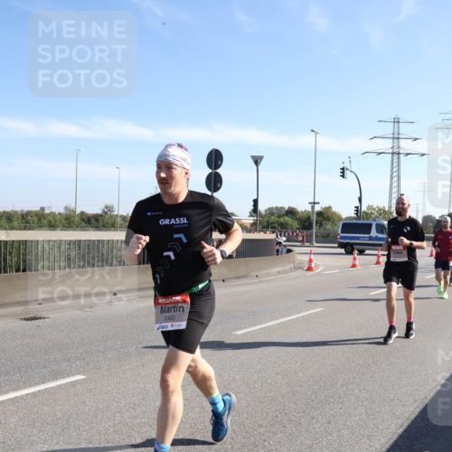 03.10.2025 - Köhlbrandbrückenlauf Julia Fischer http://msf.ph/oto/8999568 03.10.2025 12:13:00 Position 3 6060 meine-sportfotos.de