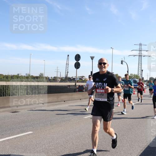 03.10.2025 - Köhlbrandbrückenlauf Julia Fischer http://msf.ph/oto/8999584 03.10.2025 12:13:04 Position 3 4177 meine-sportfotos.de