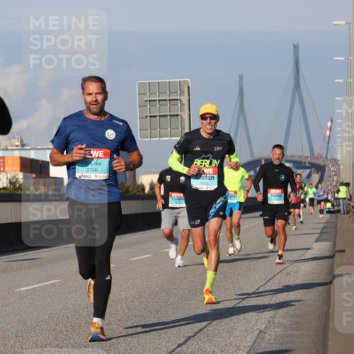 03.10.2025 - Köhlbrandbrückenlauf Luisa Fischer http://msf.ph/oto/8999586 03.10.2025 10:41:16 Position 3 3756, 5, 1055 meine-sportfotos.de