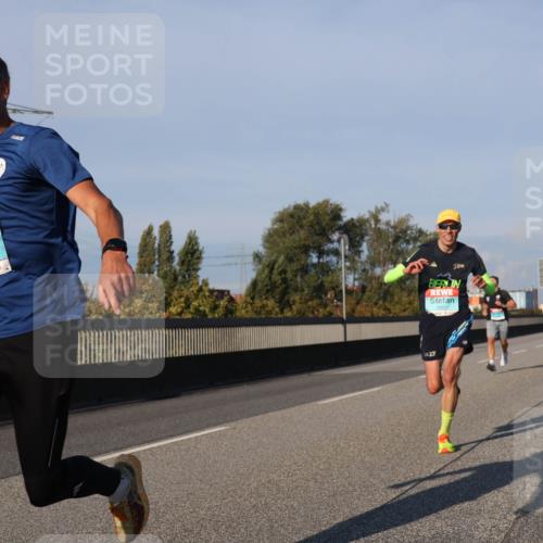 03.10.2025 - Köhlbrandbrückenlauf Luisa Fischer http://msf.ph/oto/8999637 03.10.2025 10:41:19 Position 3 3756, 2 meine-sportfotos.de