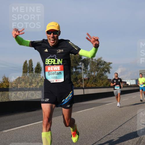 03.10.2025 - Köhlbrandbrückenlauf Luisa Fischer http://msf.ph/oto/8999654 03.10.2025 10:41:20 Position 3 50, 1055 meine-sportfotos.de