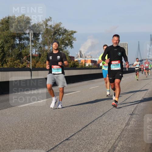 03.10.2025 - Köhlbrandbrückenlauf Luisa Fischer http://msf.ph/oto/8999677 03.10.2025 10:41:21 Position 3 3629, 3269, 1 meine-sportfotos.de