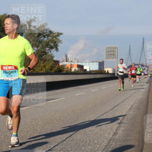 03.10.2025 - Köhlbrandbrückenlauf Luisa Fischer http://msf.ph/oto/8999715 03.10.2025 10:41:23 Position 3 3712 meine-sportfotos.de