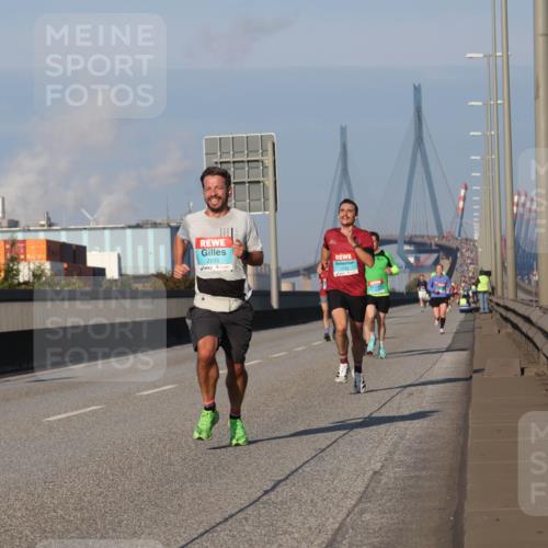 03.10.2025 - Köhlbrandbrückenlauf Luisa Fischer http://msf.ph/oto/8999760 03.10.2025 10:41:26 Position 3 2933 meine-sportfotos.de