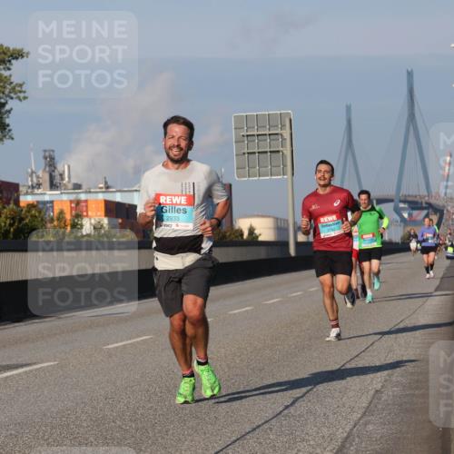 03.10.2025 - Köhlbrandbrückenlauf Luisa Fischer http://msf.ph/oto/8999778 03.10.2025 10:41:27 Position 3 2933, 2792 meine-sportfotos.de