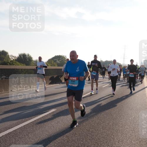 03.10.2025 - Köhlbrandbrückenlauf Fabian Wolf http://msf.ph/oto/8999783 03.10.2025 09:16:53 Position 3 3250 meine-sportfotos.de