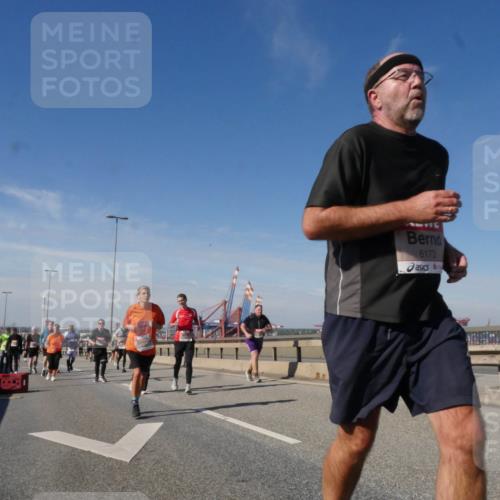 03.10.2025 - Köhlbrandbrückenlauf Matties Gatica Varas http://msf.ph/oto/8999784 03.10.2025 12:52:45 Position 2 6173 meine-sportfotos.de