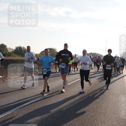 03.10.2025 - Köhlbrandbrückenlauf Fabian Wolf http://msf.ph/oto/8999825 03.10.2025 09:16:54 Position 3 70, 3 meine-sportfotos.de