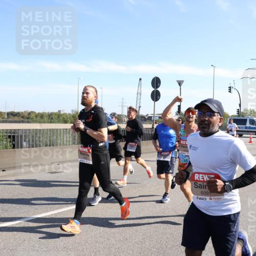 03.10.2025 - Köhlbrandbrückenlauf Julia Fischer http://msf.ph/oto/8999880 03.10.2025 12:13:50 Position 3 5784, 4940, 6091 meine-sportfotos.de