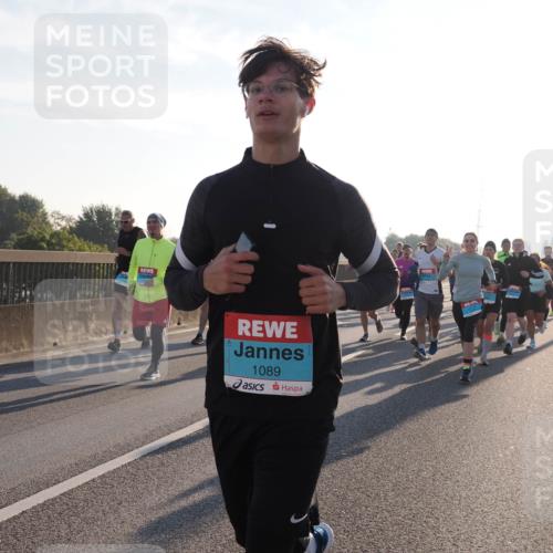 03.10.2025 - Köhlbrandbrückenlauf Fabian Wolf http://msf.ph/oto/8999924 03.10.2025 09:16:57 Position 3 1089 meine-sportfotos.de