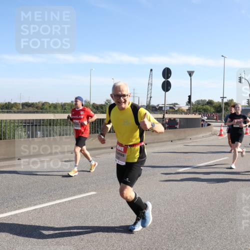 03.10.2025 - Köhlbrandbrückenlauf Julia Fischer http://msf.ph/oto/8999938 03.10.2025 12:14:00 Position 3  meine-sportfotos.de