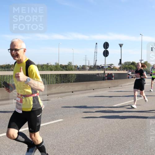 03.10.2025 - Köhlbrandbrückenlauf Julia Fischer http://msf.ph/oto/8999945 03.10.2025 12:14:01 Position 3 99 meine-sportfotos.de