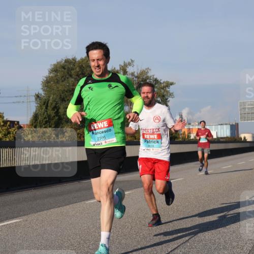03.10.2025 - Köhlbrandbrückenlauf Luisa Fischer http://msf.ph/oto/8999946 03.10.2025 10:41:35 Position 3 2705, 3618 meine-sportfotos.de