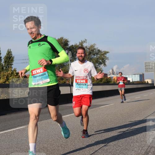 03.10.2025 - Köhlbrandbrückenlauf Luisa Fischer http://msf.ph/oto/8999949 03.10.2025 10:41:36 Position 3 2705, 3618 meine-sportfotos.de