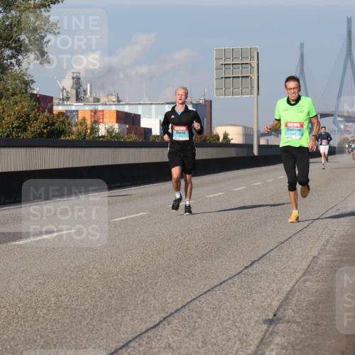 03.10.2025 - Köhlbrandbrückenlauf Luisa Fischer http://msf.ph/oto/9000127 03.10.2025 10:41:44 Position 3 3262 meine-sportfotos.de