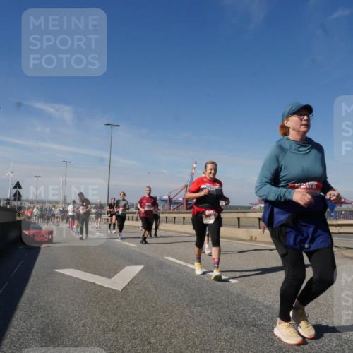 03.10.2025 - Köhlbrandbrückenlauf Matties Gatica Varas http://msf.ph/oto/9000172 03.10.2025 12:53:15 Position 2  meine-sportfotos.de