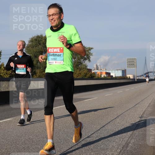 03.10.2025 - Köhlbrandbrückenlauf Luisa Fischer http://msf.ph/oto/9000208 03.10.2025 10:41:49 Position 3 1029, 3262 meine-sportfotos.de