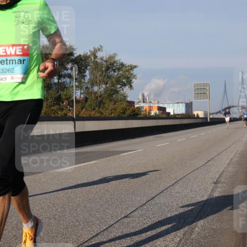 03.10.2025 - Köhlbrandbrückenlauf Luisa Fischer http://msf.ph/oto/9000211 03.10.2025 10:41:49 Position 3 1029, 3262 meine-sportfotos.de