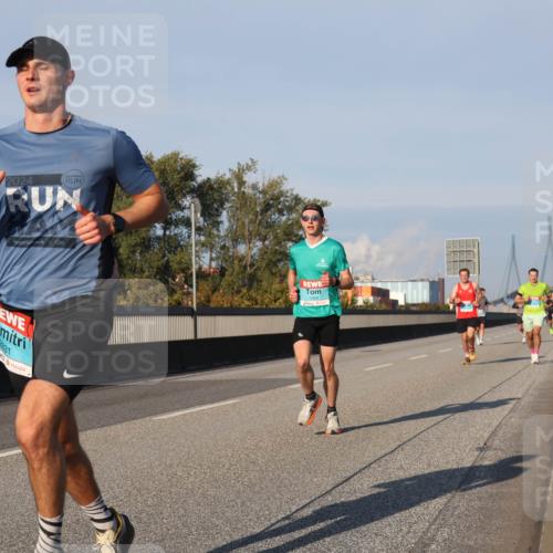 03.10.2025 - Köhlbrandbrückenlauf Luisa Fischer http://msf.ph/oto/9000429 03.10.2025 10:42:28 Position 3 2024, 31, 1268 meine-sportfotos.de