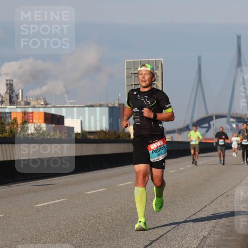 03.10.2025 - Köhlbrandbrückenlauf Luisa Fischer http://msf.ph/oto/9000664 03.10.2025 10:42:39 Position 3 3609 meine-sportfotos.de
