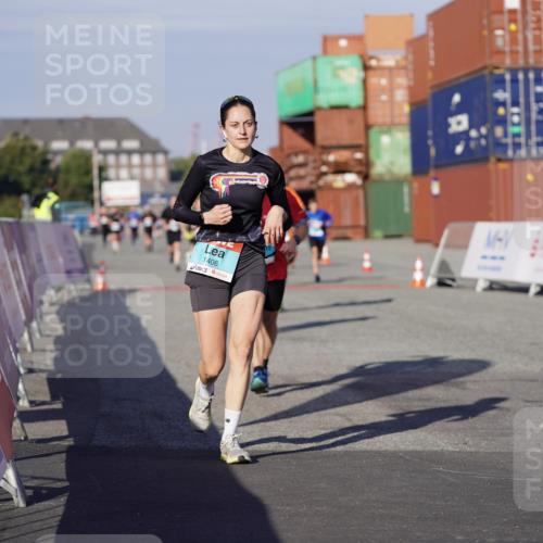 03.10.2025 - Köhlbrandbrückenlauf Michael Burmester http://msf.ph/oto/9000705 03.10.2025 10:04:59 Ziel 1211, 1302, 1406, 1477, 1622, 1944, 3741, 3812 meine-sportfotos.de